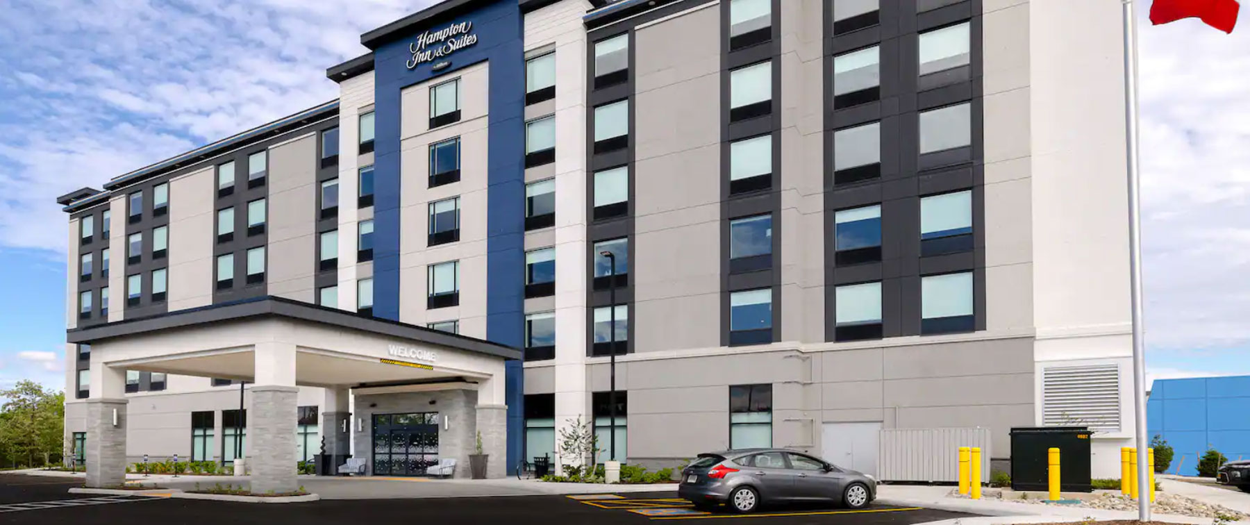 Accommodations Burlington Hampton Inn & Suites